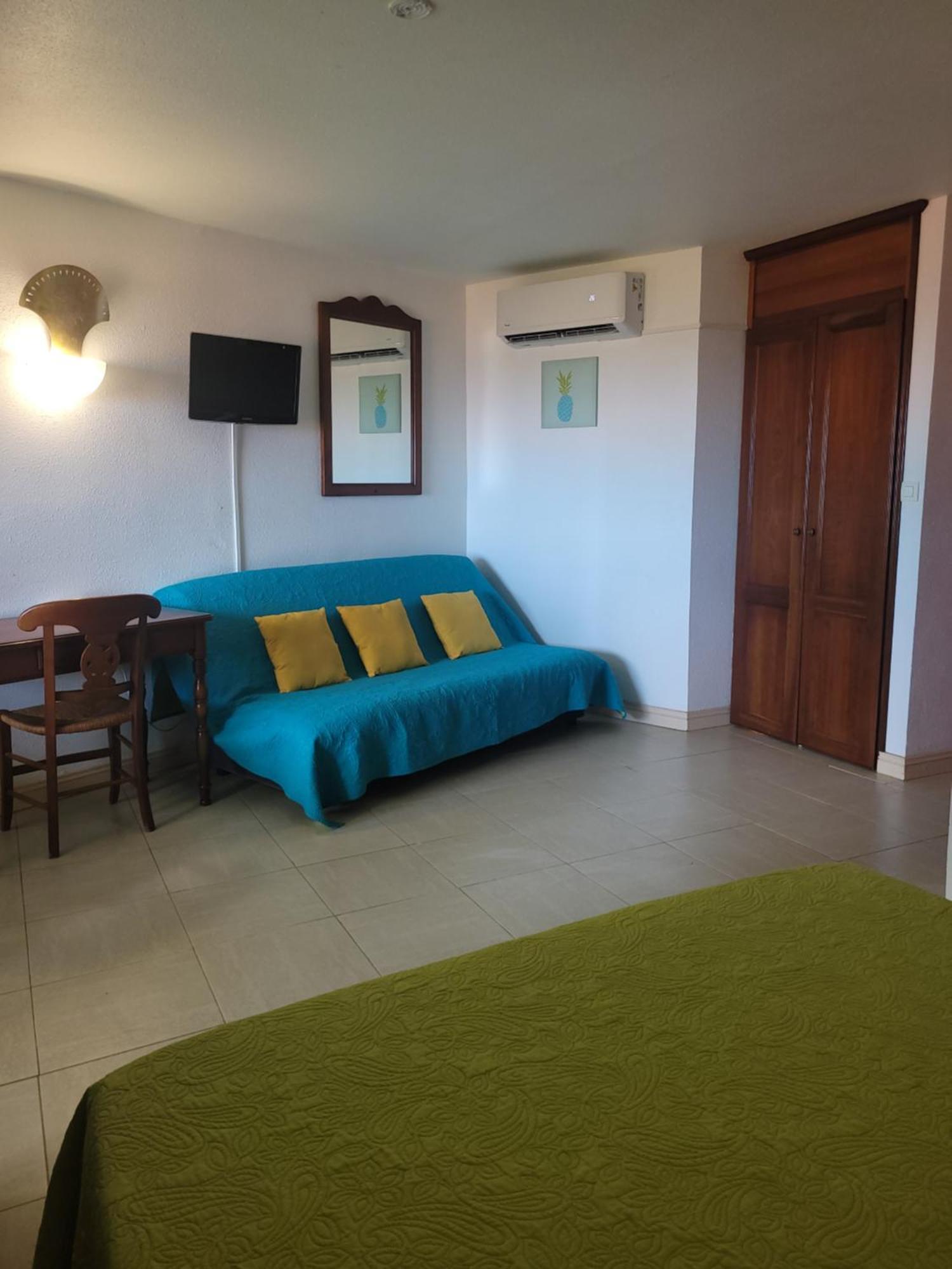 Turquoise Caritan Apartment Sainte-Anne Exterior photo